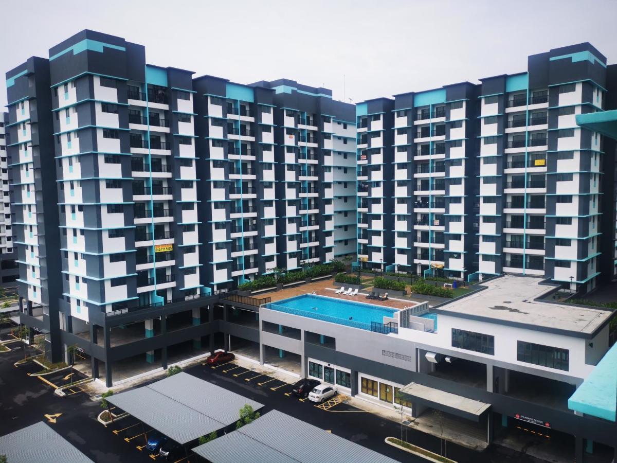 Ferienwohnung Zamrud Residensi Kajang Exterior foto